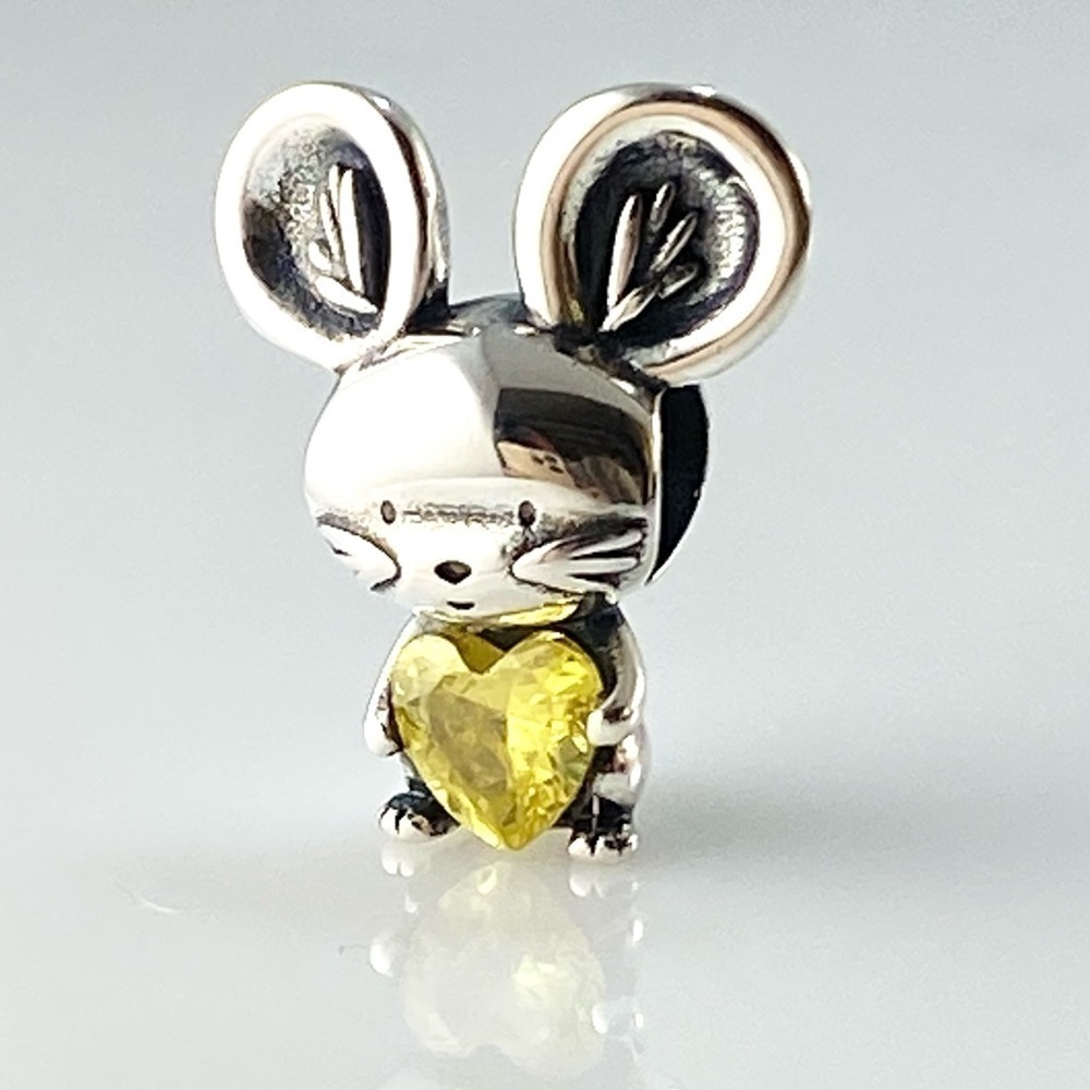 Sterling Silver Mouse with Yellow Cubic Zirconia Heart Charm